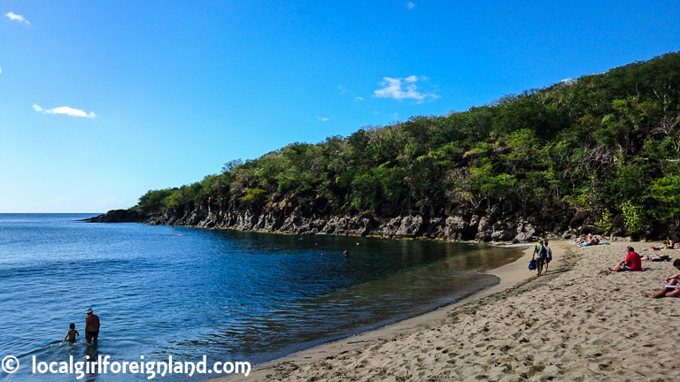 Plage De La Petite Anse Basse Terre Guadeloupe 2182 Local