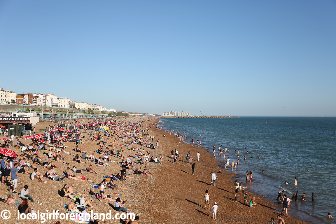 Brighton Its Pebble Beach England Local Girl Foreign Land