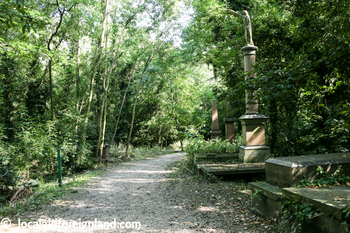 nunhead-cemetery-london-2818