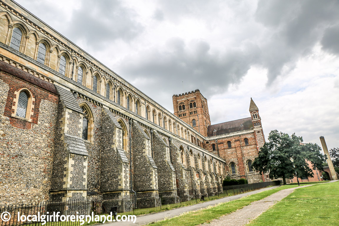 st-albans-cathedral-the-abbey-Hertfordshire-england-9261