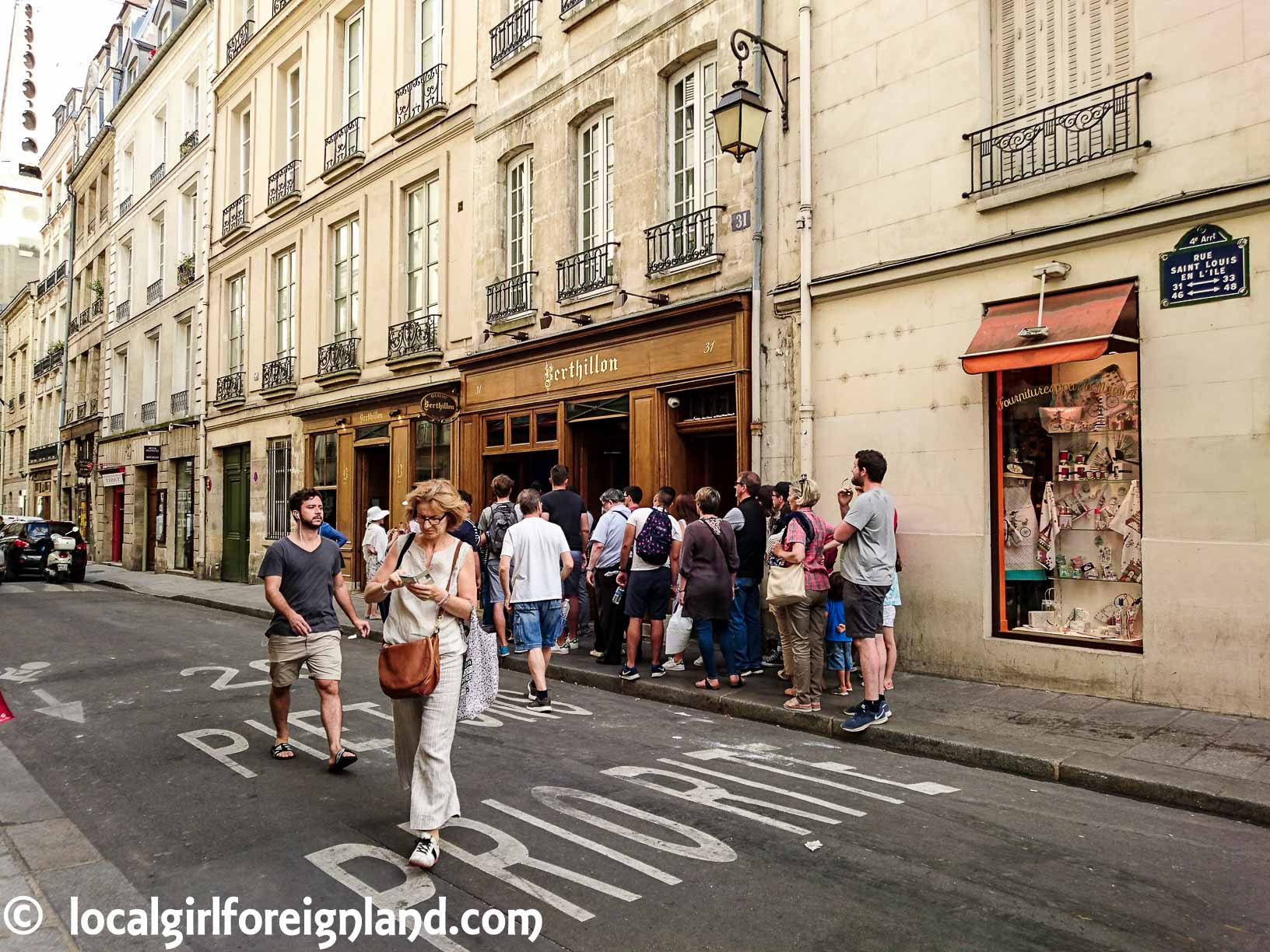 berthillon-famous-ice-cream-paris-3281.JPG