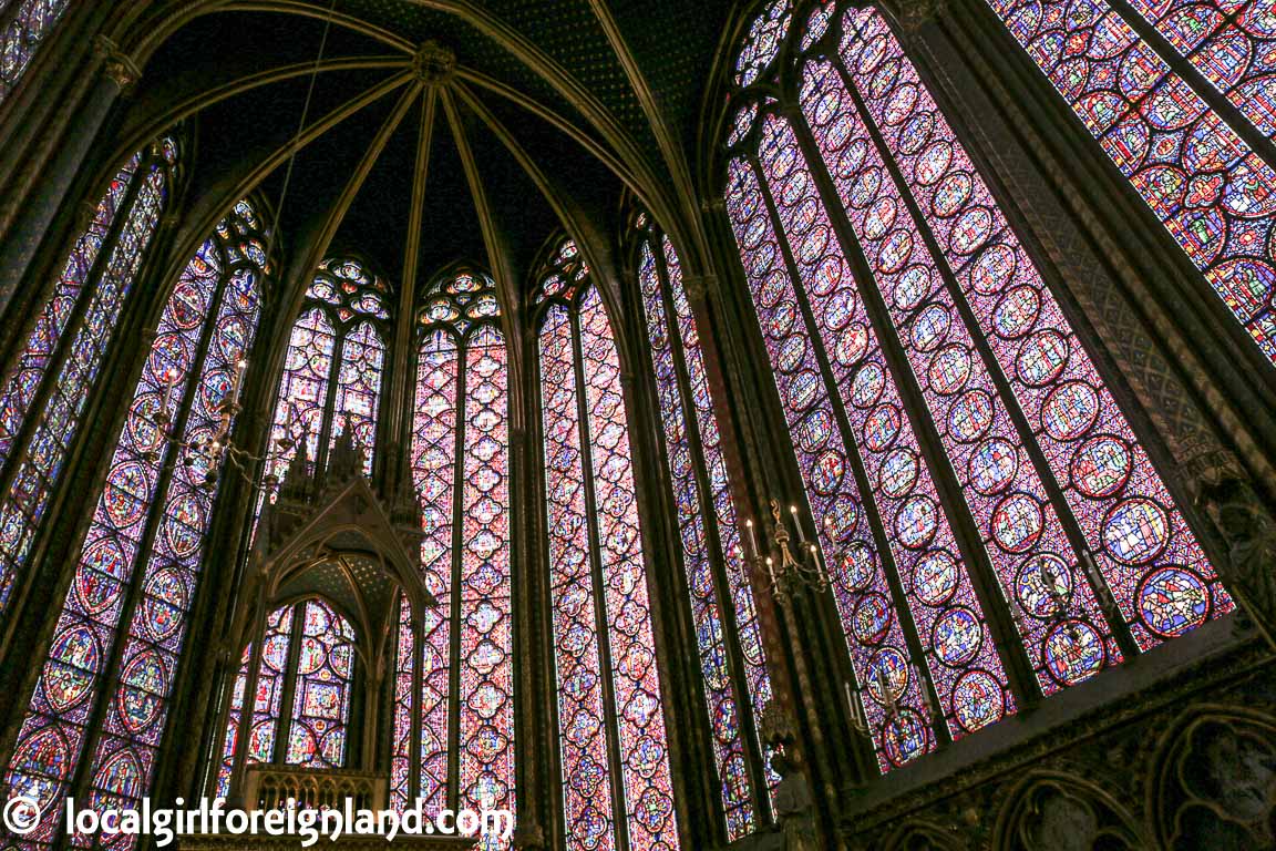 sainte-chapelle-paris-stain-glass-6002.JPG